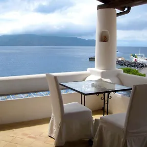 https://hotel-santa-marina-antica-foresteria.sicilyhotelsitaly.net
